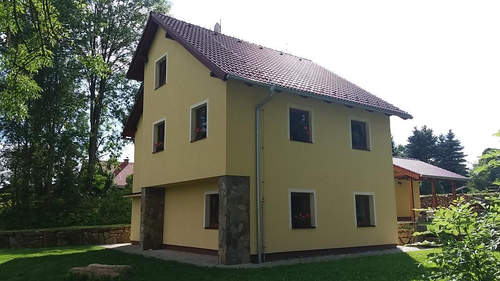 Horni Plana Guest House Eksteriør bilde